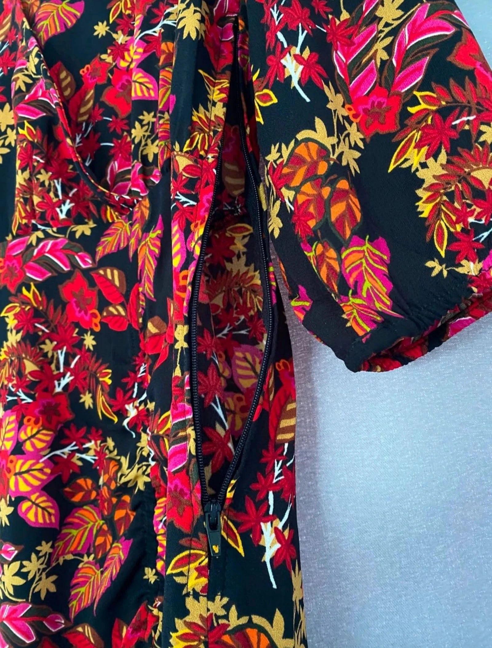 🌺 Magnífico Vestido floral -Talla M - Nuevo con etiqueta 🌺 – photo 5